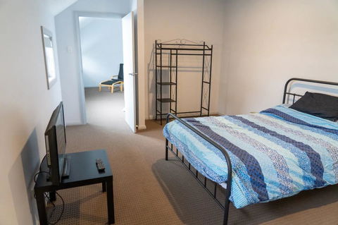 Gawler Townhouse 3 Bedroom - Hobart Tourism 23