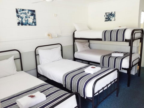 Arcadia Motel - Tourism TAS 11