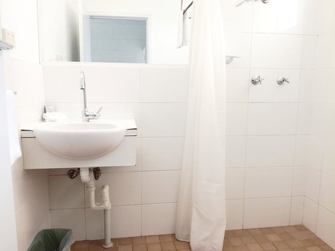 Arcadia Motel - Tourism TAS 13