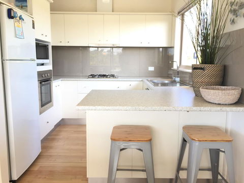 White Sands Holiday Retreat - Hobart Tourism 4