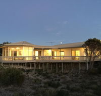 White Sands Holiday Retreat - Hobart Tourism