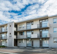 Glenelg Holiday Apartments - Corfu - Tourism TAS