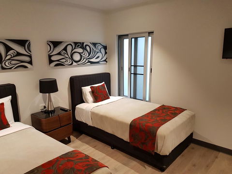 Semaphore Splash Apartments - Tourism TAS 7