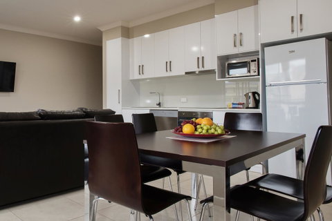 Renmark Holiday Apartments - Tourism TAS 2