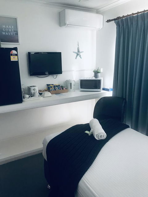 OCEAN BREEZE MOTEL - Tourism TAS 8
