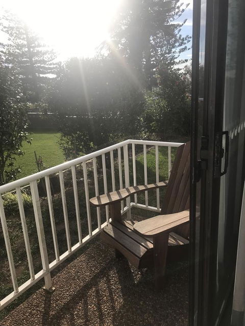 OCEAN BREEZE MOTEL - Tourism TAS 11