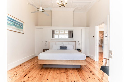 Seawall Apartments - Hobart Tourism 6