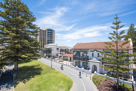 Seawall Apartments - Hobart Tourism 0