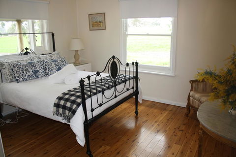 Rabbiters Hut - Tourism TAS 31