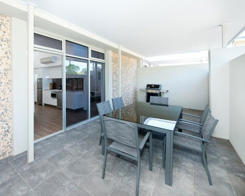 Loxton Courthouse Apartments - Hobart Tourism 11
