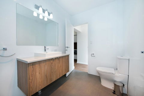 Loxton Courthouse Apartments - Hobart Tourism 14