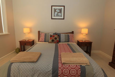 Elandra Holiday Home - Hobart Tourism 6