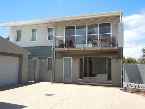 Elandra Holiday Home - Hobart Tourism 0