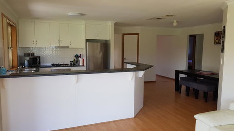 Aldinga Beach Overnighter Or Getaway Home - Tourism TAS 30