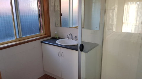 Aldinga Beach Overnighter Or Getaway Home - Tourism TAS 15