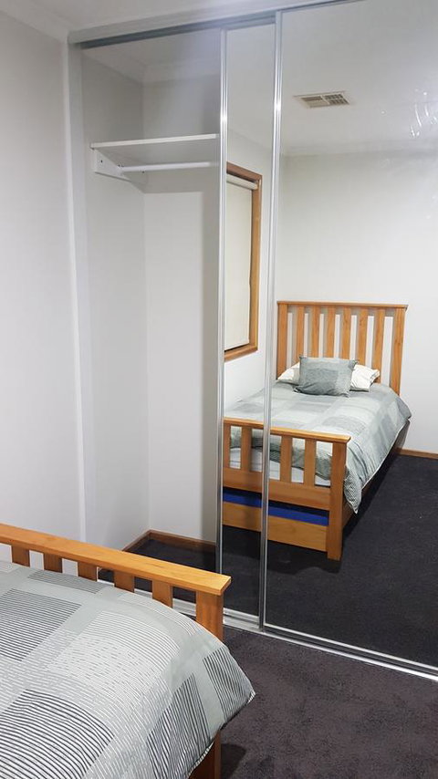 Aldinga Beach Overnighter Or Getaway Home - Tourism TAS 27