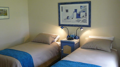 Camawald Coonawarra Cottage B&B - Tourism TAS 8