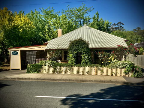Oats Cottage - Hobart Tourism 0