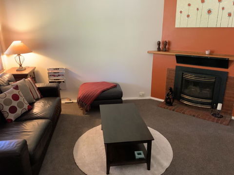 Oats Cottage - Hobart Tourism 5