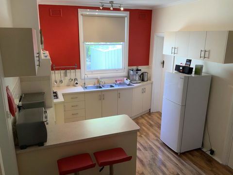 Oats Cottage - Hobart Tourism 7