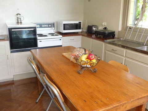 Country Bakehouse Accommodation - Hobart Tourism 5