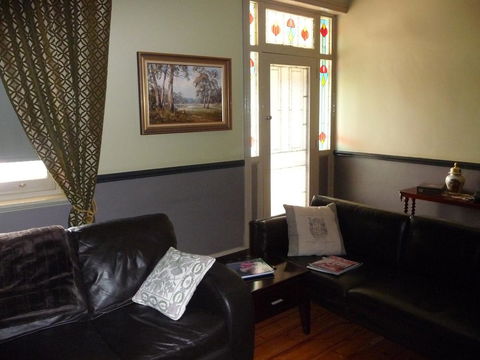Country Bakehouse Accommodation - Hobart Tourism 8