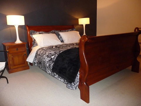 Country Bakehouse Accommodation - Hobart Tourism 3