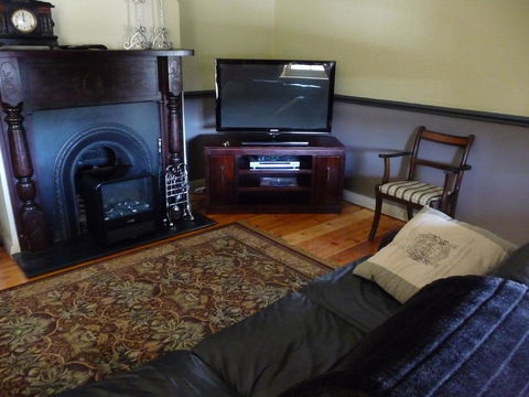 Country Bakehouse Accommodation - Hobart Tourism 10