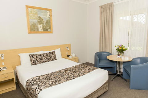Bathurst Motor Inn - Tourism TAS 3