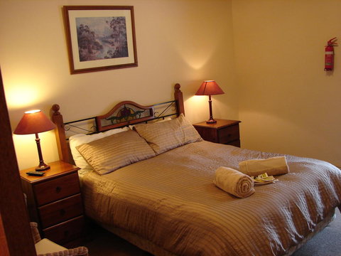 Truro Weighbridge Motel - Tourism TAS 7