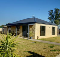 DBJ Holiday Units - Hobart Tourism