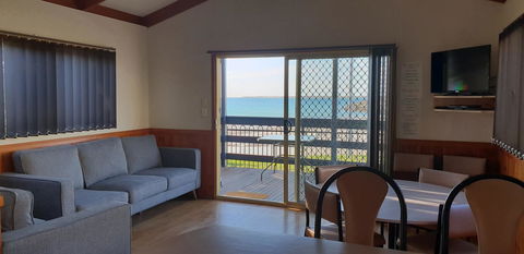 Wallaroo Beachfront Tourist Park - Tourism TAS 5