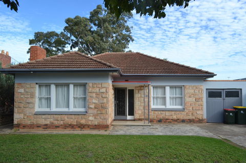 Prospect Holiday House - Hobart Tourism 0