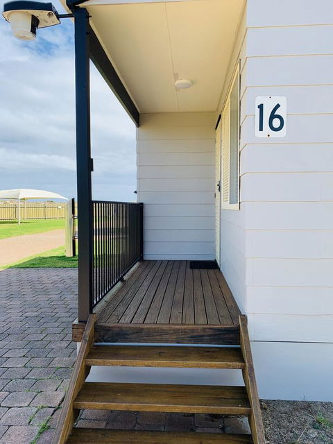 Moana Beach Tourist Park - Tourism TAS 15