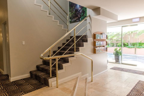 The Belmore Apartments Hotel - Tourism TAS 24
