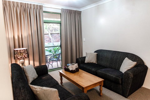 The Belmore Apartments Hotel - Tourism TAS 25