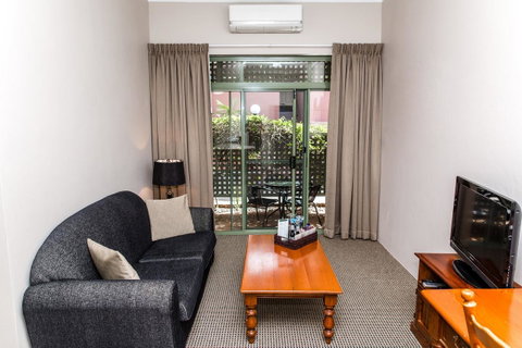 The Belmore Apartments Hotel - Tourism TAS 6