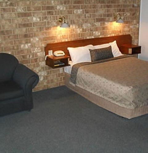Clare Central - Tourism TAS 21