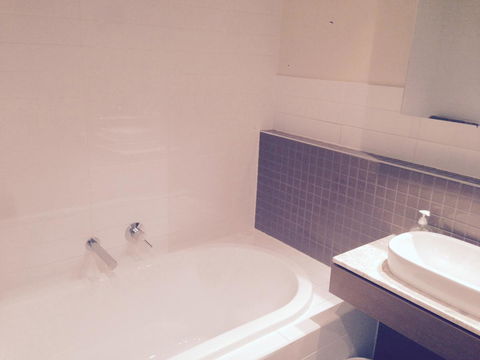 Breakwater Apartment - Tourism TAS 15