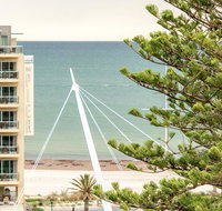 Beachside luxury  comfort ocean views in Glenelg - Hobart Tourism