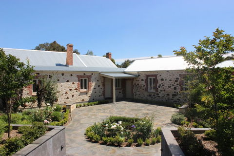 OXENBERRY FARM - Hobart Tourism 1
