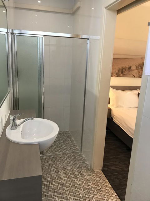 Robetown Motor Inn & Apartments - Hobart Tourism 23