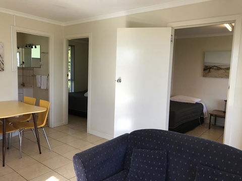 Robetown Motor Inn & Apartments - Hobart Tourism 36
