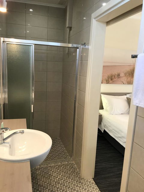 Robetown Motor Inn & Apartments - Hobart Tourism 34