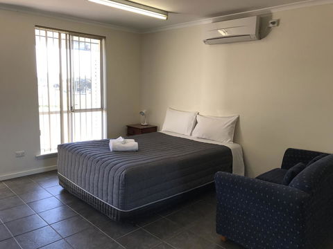 Robetown Motor Inn & Apartments - Hobart Tourism 40