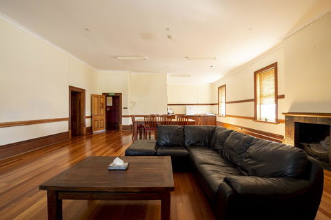 City Centre Motel Hotel - Tourism TAS 36