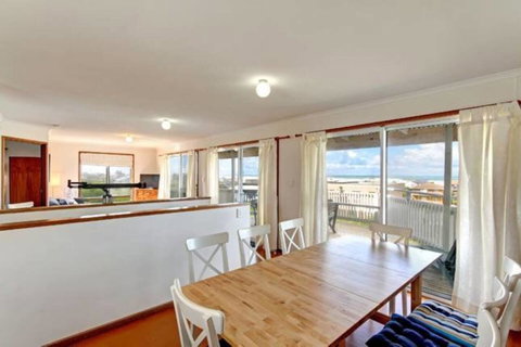 SeaWatch-Sea Views - Tourism TAS 10