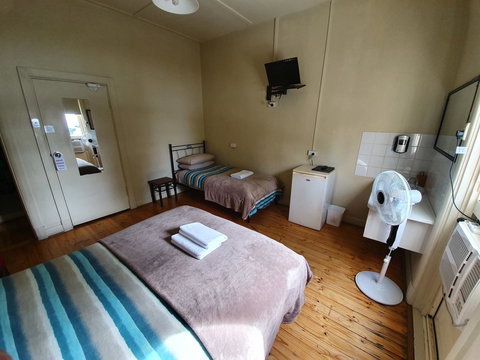 Pier Hotel Port Lincoln - Tourism TAS 15