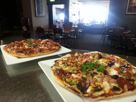 Pier Hotel Port Lincoln - Tourism TAS 28