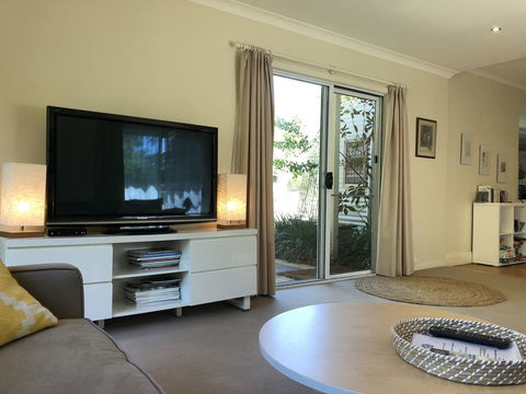 Jack\'s House B&B Clare - Hobart Tourism 13